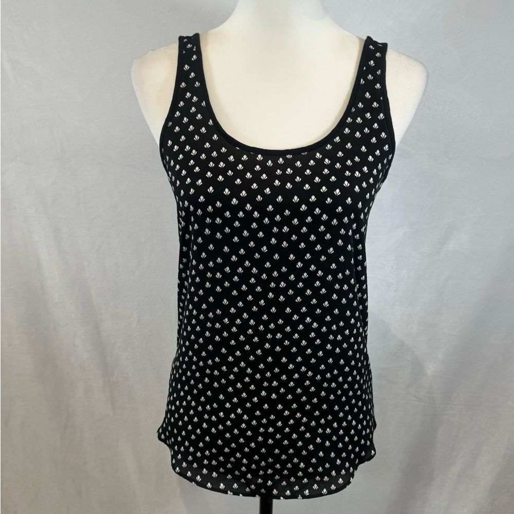 Ann Taylor Loft black and white all over print mixed media top size XS